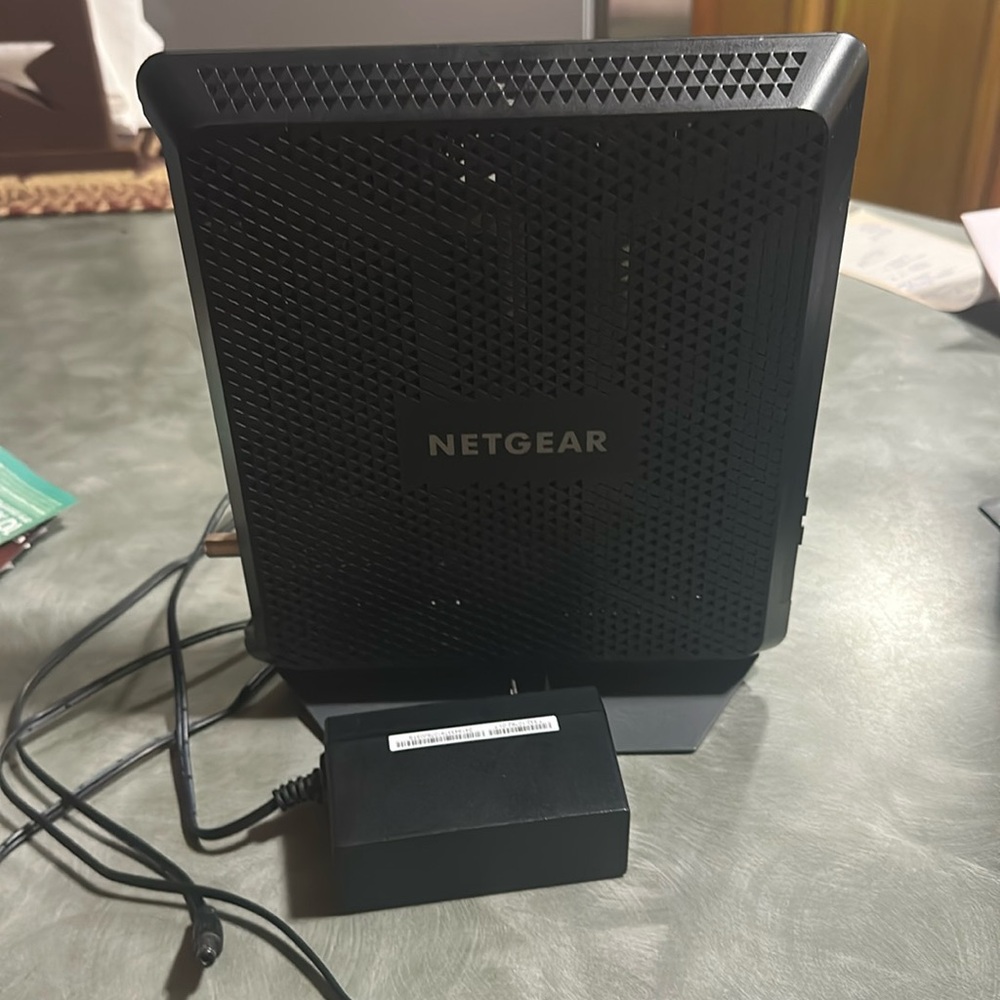 C7000v2 – Nighthawk AC1900 WiFi Cable Modem Router